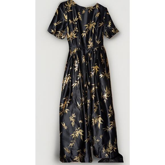 Fehaute Dress NWT SZ S(4) Black Satin With Gold Floral Short Sleeve - Picture 1 of 7